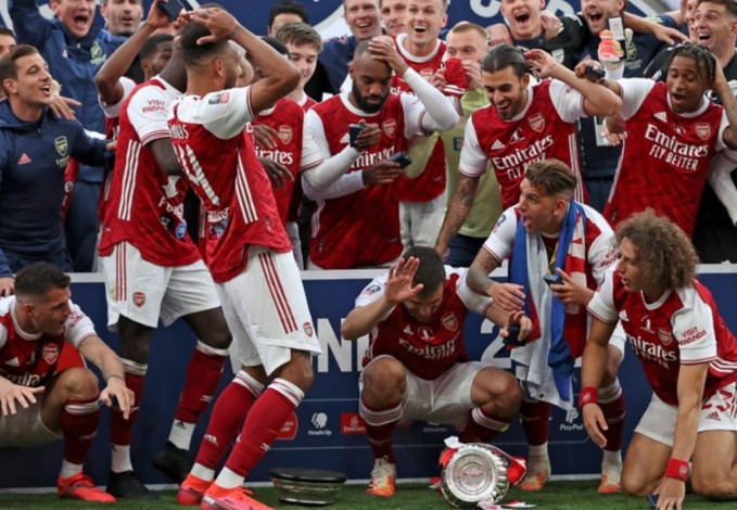 Trofi ke-14, Arsenal sang Raja Piala FA