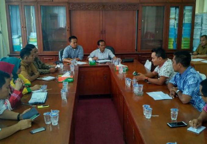Komisi III DPRD Pelalawan Hearing PLN Soal Listrik di Bukit Lembah Subur