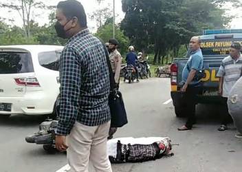 Kecelakaan maut di Jalan Tuanku Tambusai Pekanbaru.