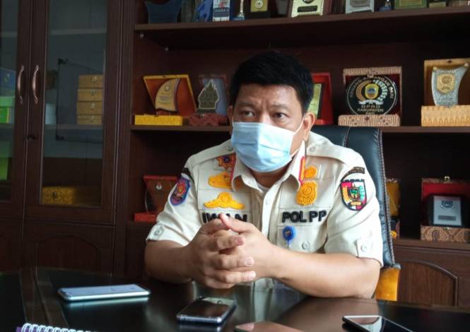 Kepala Satpol PP Kota Pekanbaru Iwan Simatupang