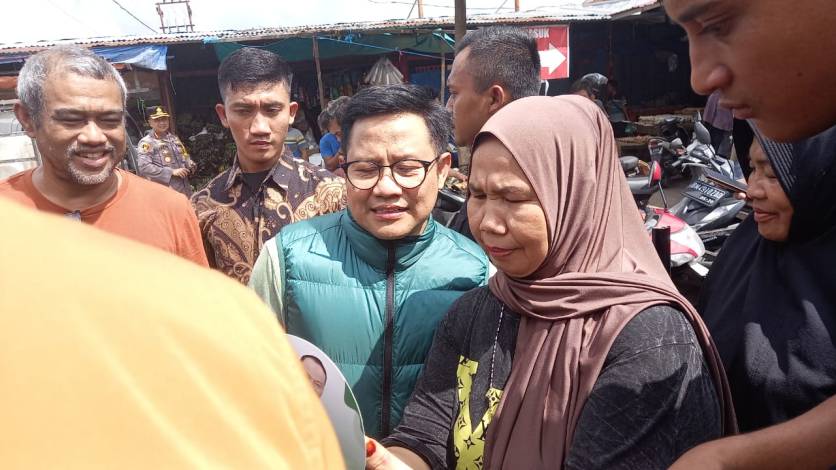 Cawapres Muhaimin Lawatan ke Pasar Pagi Arengka Pekanbaru, Teriakan AMIN Menggema