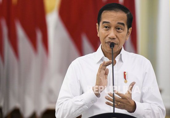 Jokowi Ubah Aturan Distribusi dan Harga Jual Eceran BBM