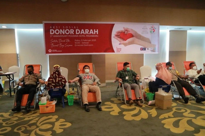 Sambut Hari Jadi ke-5, Pesonna Hotel Pekanbaru Taja Donor Darah