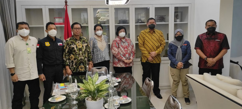 Menteri LHK Panggil Polda Riau Terkait Kasus Sampah di Pekanbaru