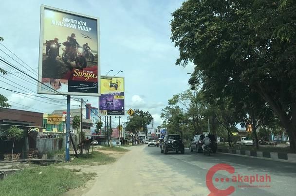 126 Tiang Reklame Ilegal di Pekanbaru akan Ditertibkan Melalui Lelang
