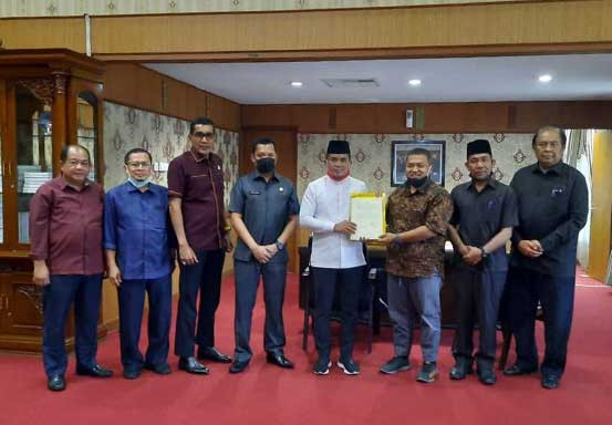 Tingkatkan Tri Dharma Perguruan Tinggi, Unilak MoU dengan DPRD Riau