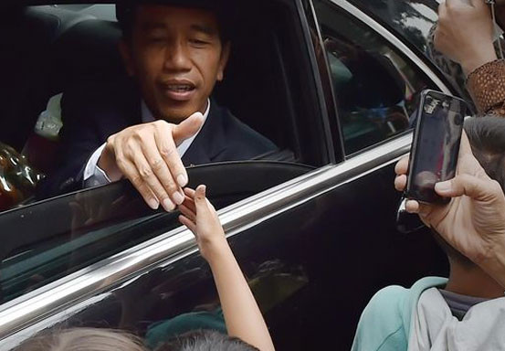 3 Kasus Kerumunan di Acara Jokowi, Berulang Meski Diingatkan