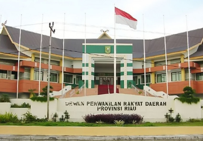 Yulisman dan Sewitri, Calon Ketua DPRD Riau?