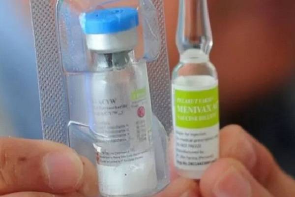 Jangan Ditunggu, Gubri Minta Kadiskes Kejar Vaksin Meningitis ke Pusat