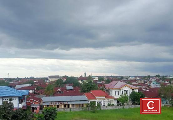 Waspada, Hujan Bakal Mengguyur Sejumlah Wilayah Riau