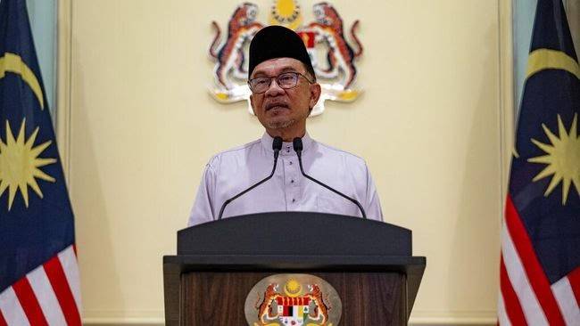 Kabinet Baru PM Anwar Ibrahim Resmi Dilantik