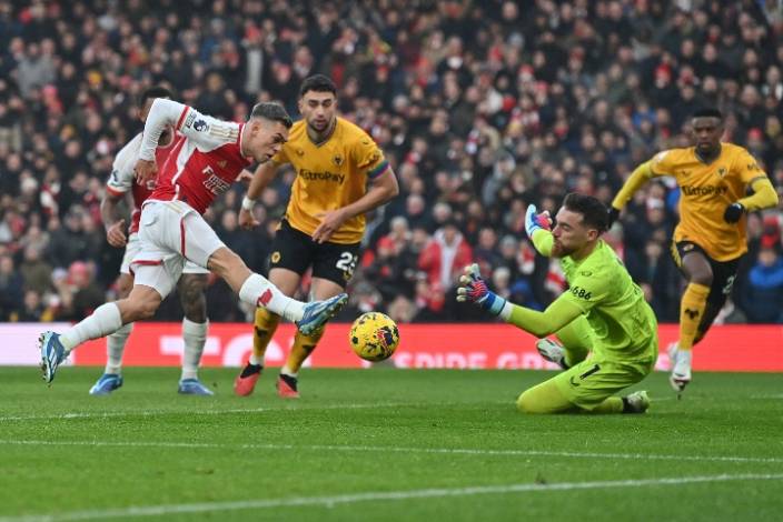 Menang 2-1 Atas Wolverhampton, Arsenal Kukuh di Puncak Klasemen