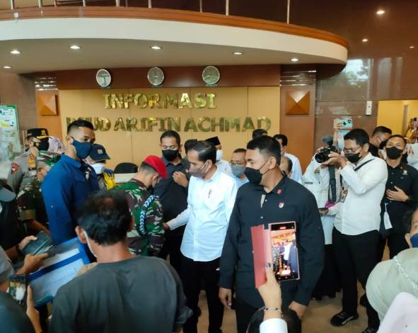 Presiden Jokowi Ungkap Alasan Sidak ke RSUD Arifin Achmad