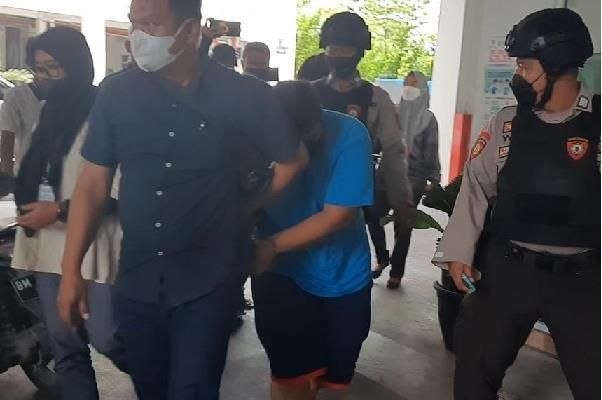 Bukan hanya Pemerkosaan, Anak Angkat Anggota DPRD Pekanbaru juga Terlibat Pencurian