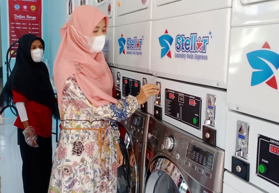Stellar, Laundry Koin Ala Luar Negeri Kini Hadir di Pekanbaru, Mencuci Pakain Lebih Murah, Cepat dan Bersih