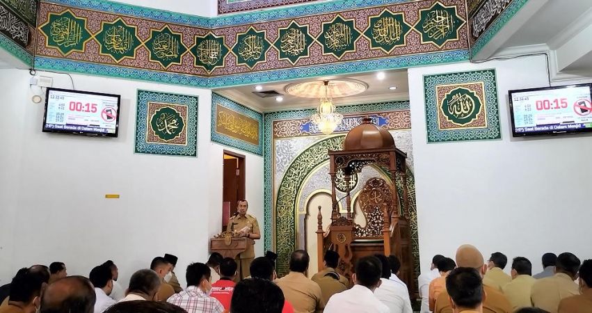 Tak Ada Pembatasan saat Puasa, Gubri Ajak Masyarakat Ramaikan Masjid