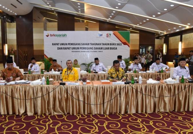 RUPS-LB BRK Syariah, Ini Catatan Khusus dari Gubernur Riau