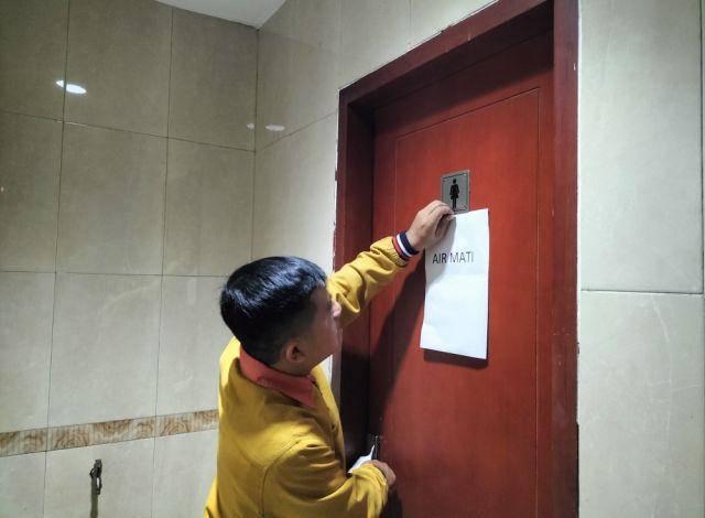 Miris, Kantor Gubernur Riau Krisis Air, Seluruh WC Ditutup