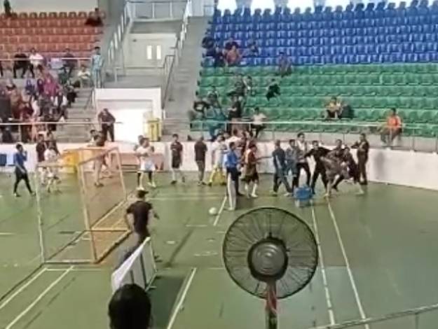 Turnamen Futsal antar OPD Pemprov Riau Diwarnai Keributan saat Biro Umum Lawan BKD