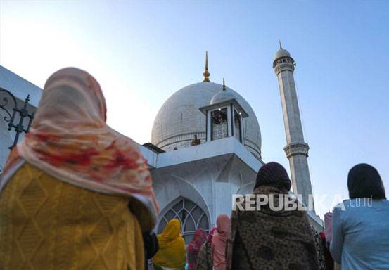 Keputusan MA: Masjid Abad ke-17 di India akan Diperiksa Apakah Dibangun di Atas Kuil Hindu