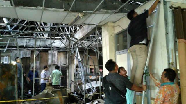 Tim Labfor Medan Selidiki Penyebab Kebakaran Kantor Pajak Pangkalan Kerinci