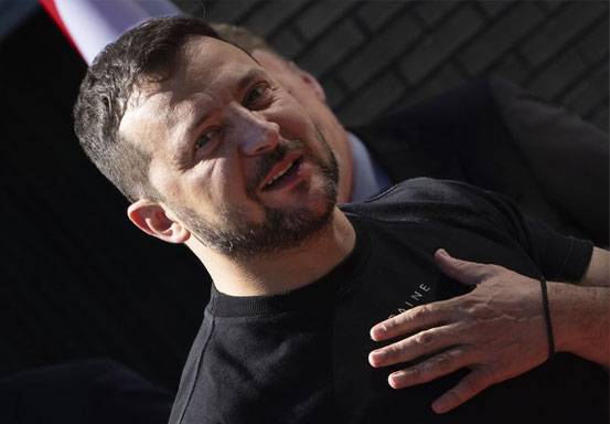 Ukraina Tahan Taipan Mantan Pendukung Zelensky atas Tuduhan Korupsi
