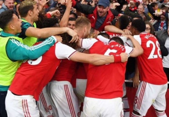 Pemain Muda Bawa Arsenal Cukur Standard Liege di Emirates Stadium