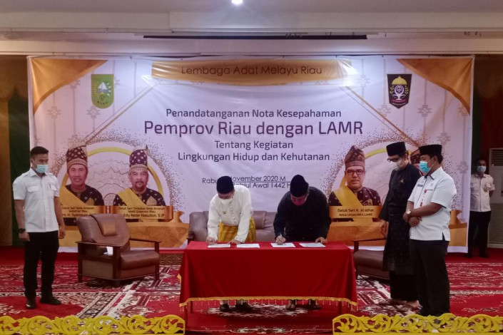 Pemprov Riau dan LAMR MoU Soal LHK, Tuntaskan Persoalan Tanah Ulayat