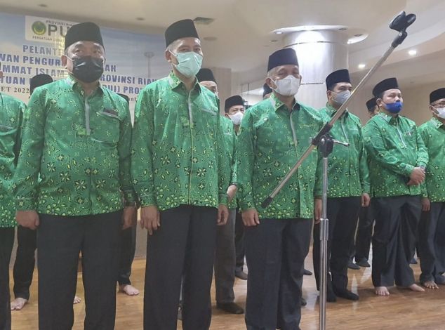 Ayat Cahyadi Dilantik Jadi Ketum DPW Persatuan Umat Islam Riau