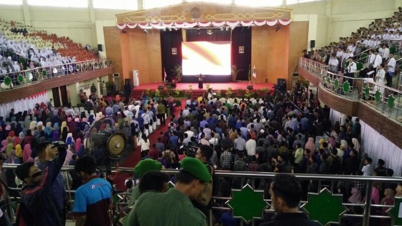 Alunan Indah Cantabile Musik Sambut Panglima TNI di UIN Suska