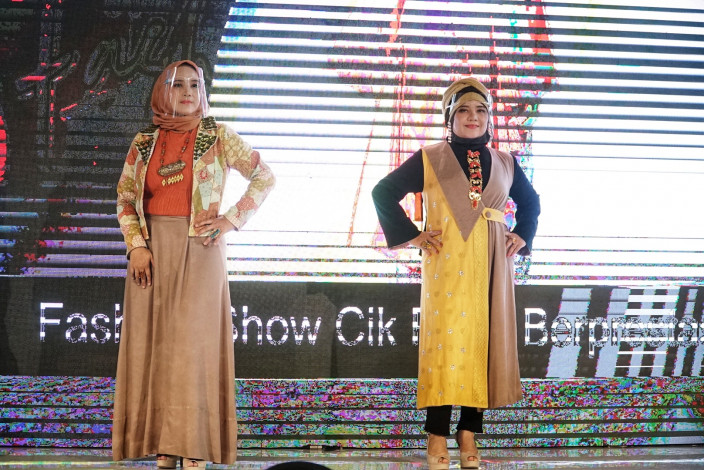 IWARA RAPP Promosikan Baju Berbahan Viscose di Riau International Fashion Festival 2021