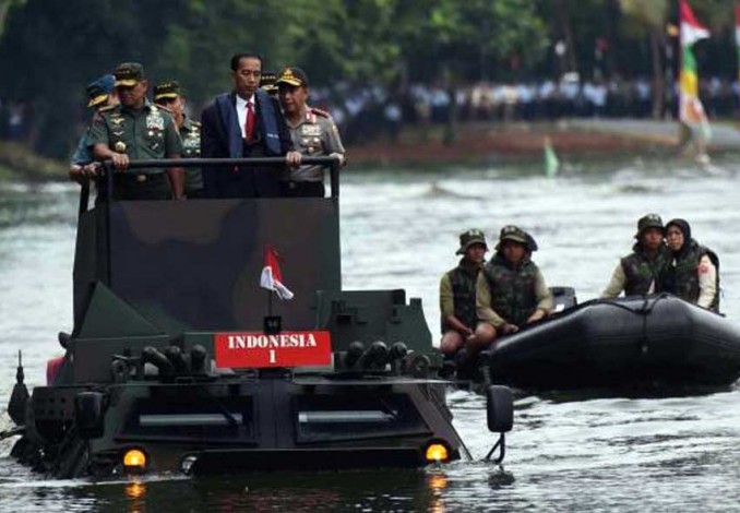 Jokowi Ingatkan TNI Boleh Berpolitik tapi Bukan Praktis