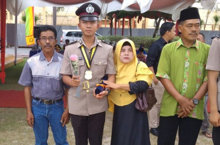Polda Riau Lantik 240 Personel Bintara Polri