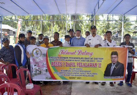 Warga Kuala Kampar Desak Pemerintah Tuntaskan Pembangunan Jalan Lingkar Pulau Mendol