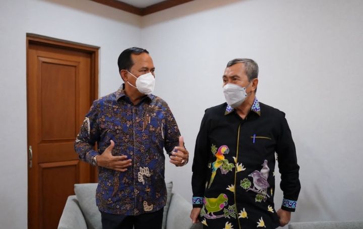 Buka Peluang Investasi, Gubernur Syamsuar Paparkan Potensi Riau di Kemenlu 