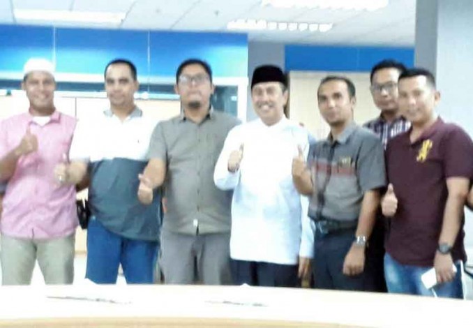 Cagubri Syamsuar Silaturahmi ke Riau Pos