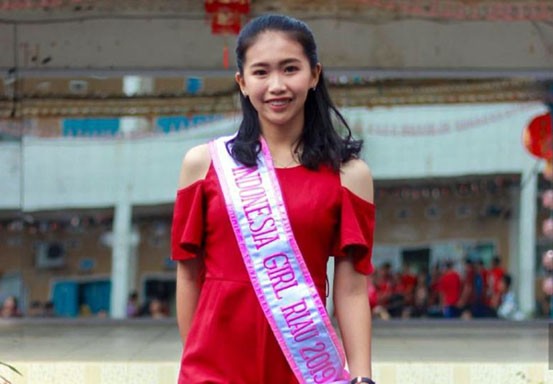 Julia Angelica Wakili Riau di Pemilihan Putri Remaja Indonesia