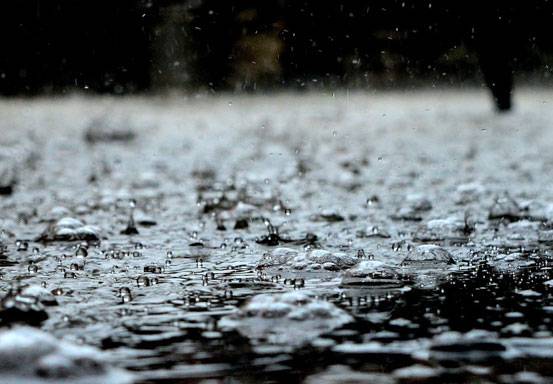 BMKG Peringatkan Potensi Hujan Lebat dan Petir di Riau
