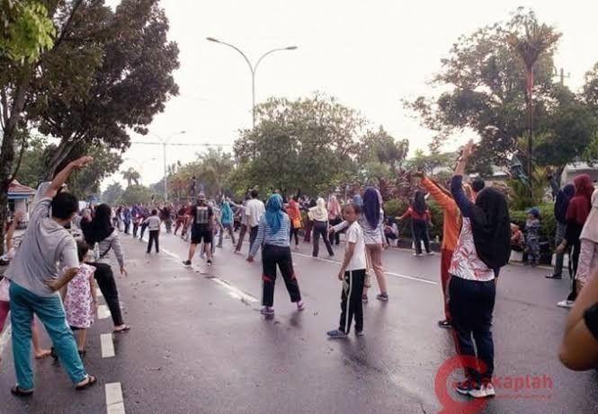 Senam Massal Hari Jadi ke-65 Riau, Ada Kuliner Gratis yang Bisa Dinikmati