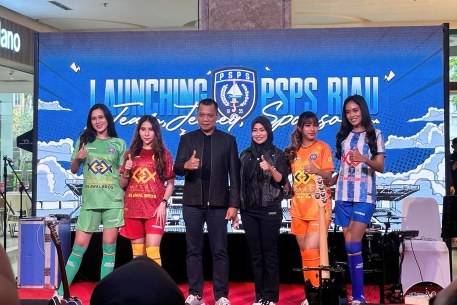 Pj Walikota Launching Squad PSPS Riau, Berharap Raih Kemenangan di Liga 2