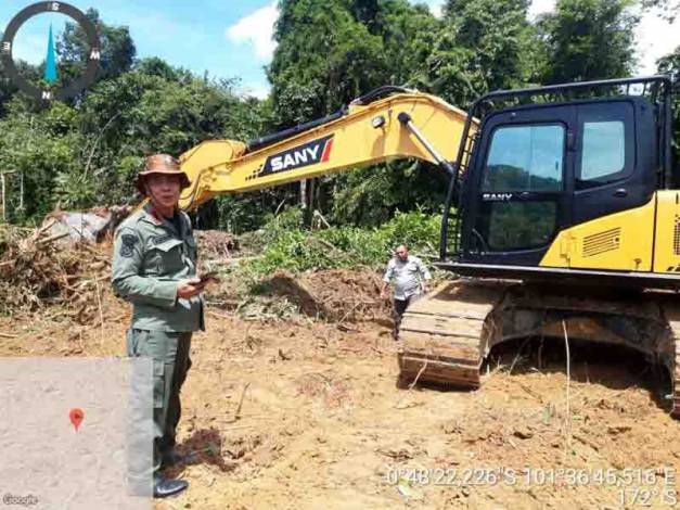 DLHK Riau Masih Buru Pemilik Alat Berat Perambah Hutan Lindung Bukit Betabuh Kuansing