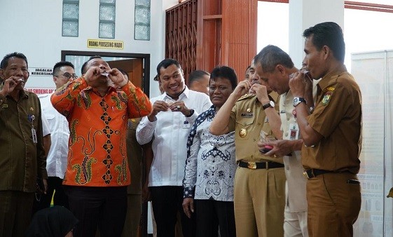 Gubernur Riau dan Bupati Kampar Kunjungi  Rumah Madu Wilbi Kuok