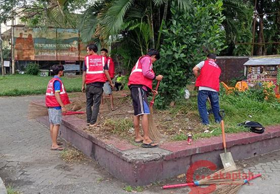 Terjaring Razia Masker di Pekanbaru, Pelanggar Kabur Tinggalkan Sepeda Motor dan Sandal