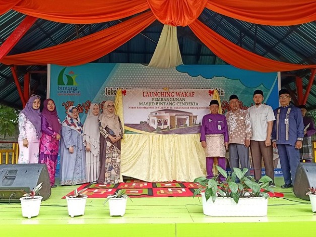 Yayasan Bintang Cendekia Bangun Masjid Wakaf untuk Pembinaan Akhlak Siswa