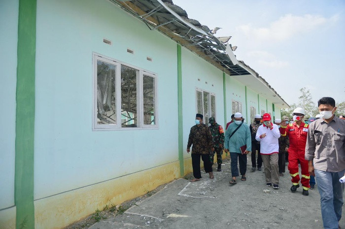 Tinjau Semburan Gas dan Lumpur di Ponpes Tenayan Raya, Gubernur Riau Minta Pihak Terkait Lakukan Tindakan