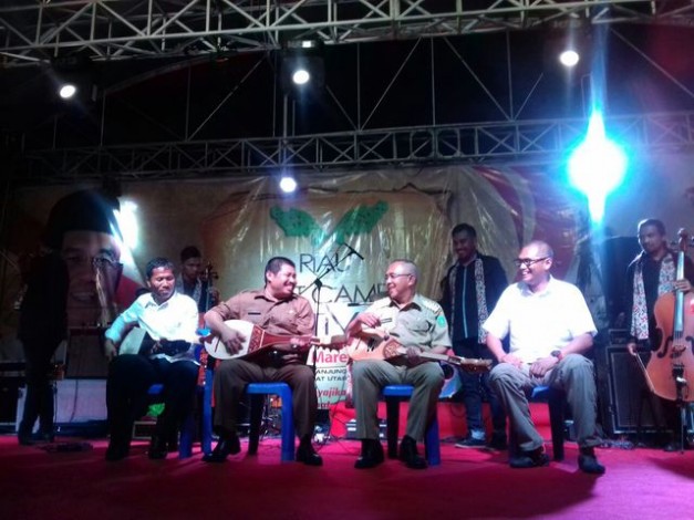 Gubri Petik Dendang Melayu di Riau Art Camp Festival