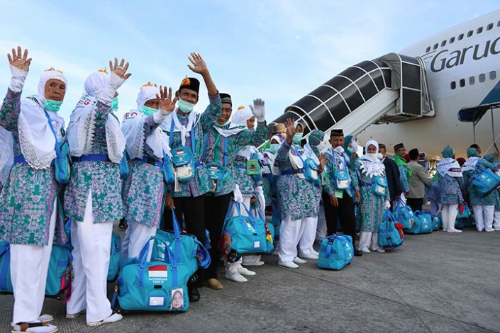 Pemprov Riau Siapkan Proses Lelang Pesawat untuk Tranportasi Jamaah Haji