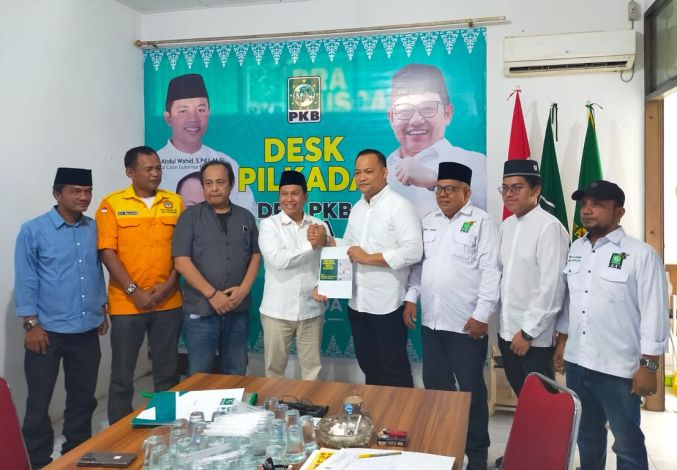 Optimis Dapat Dukungan Partai, Rahmansyah Kembalikan Formulir Pendaftaran ke PKB dan NasDem