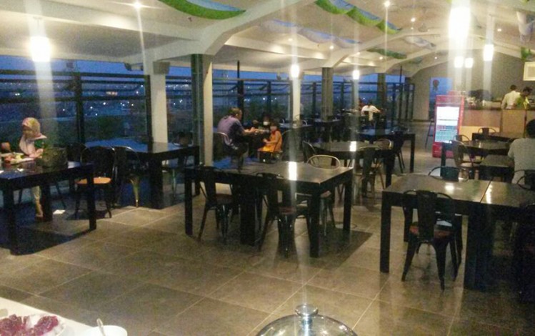 Buka Puasa di Whiz Hotel, Menikmati View Pekanbaru dari Ketinggian