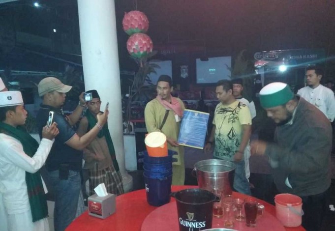 FPI Temukan Tempat Hiburan Malam Tetap Beroperasi di Pekanbaru